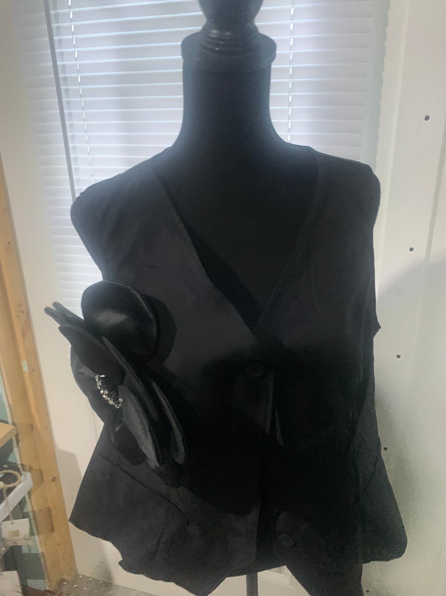 Vest with Flower