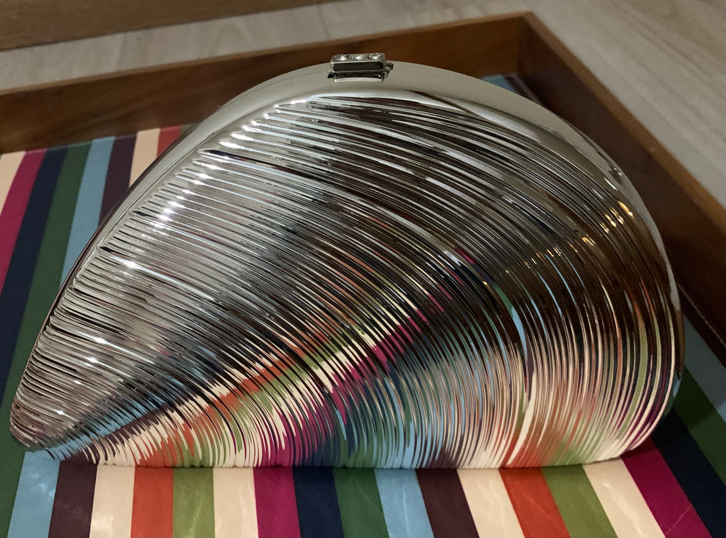 Shell O’ Evening Bag