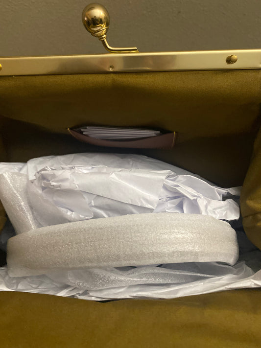 Authentic Coach Straw Kisslock 27